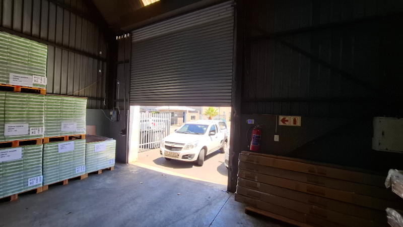 To Let commercial Property for Rent in Maitland Western Cape